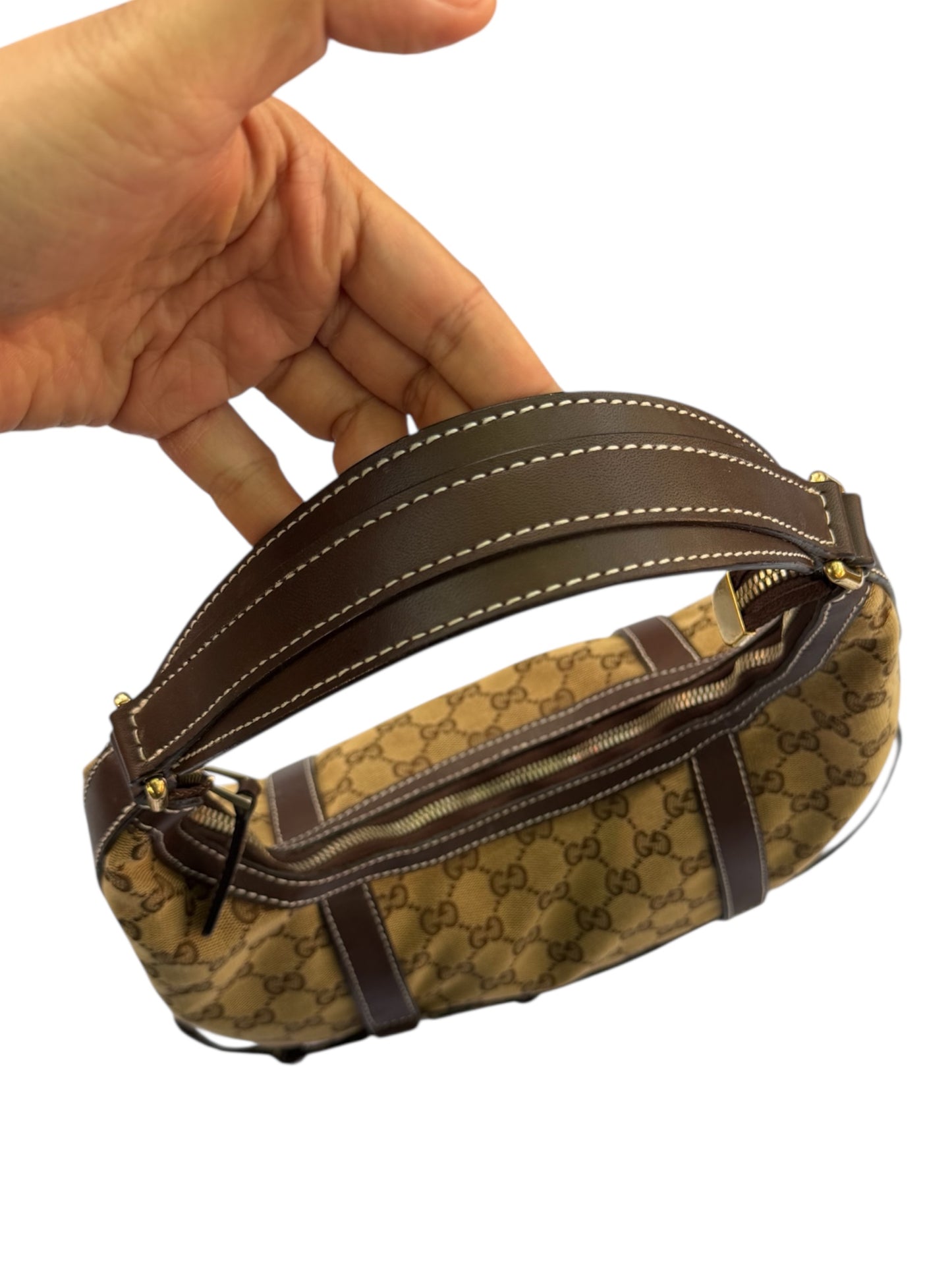 Gucci GG Canvas Britt Hobo Shoulder Bag – Beige/Ebony