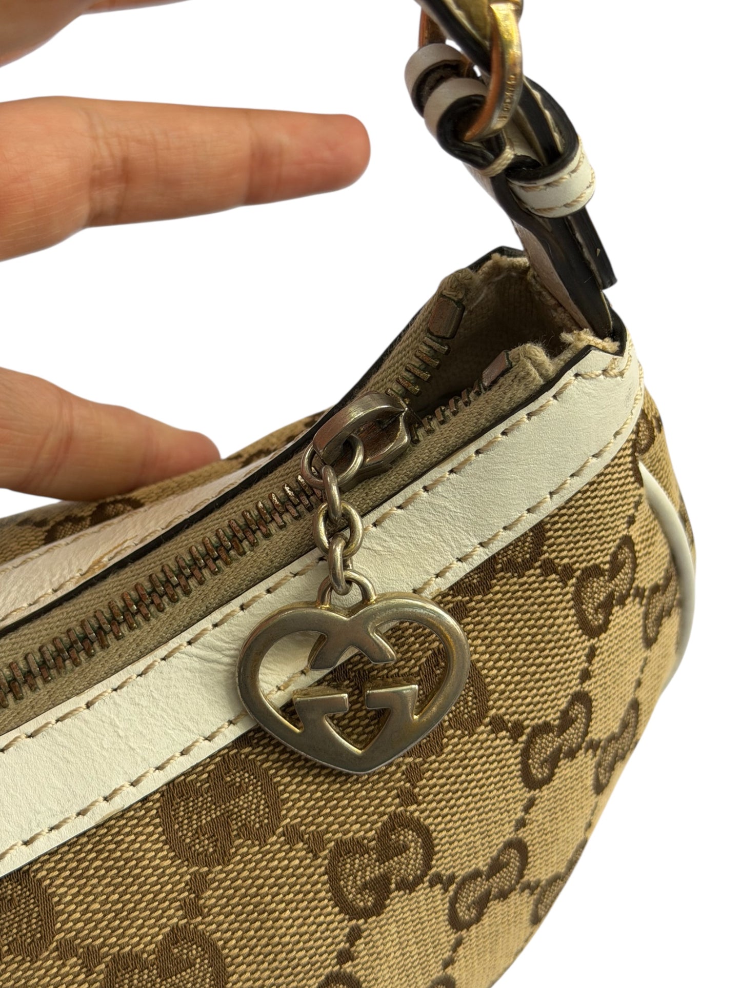 Gucci vintage GG Canvas Heart Charm Mini Shoulder Bag – Beige/Ebony