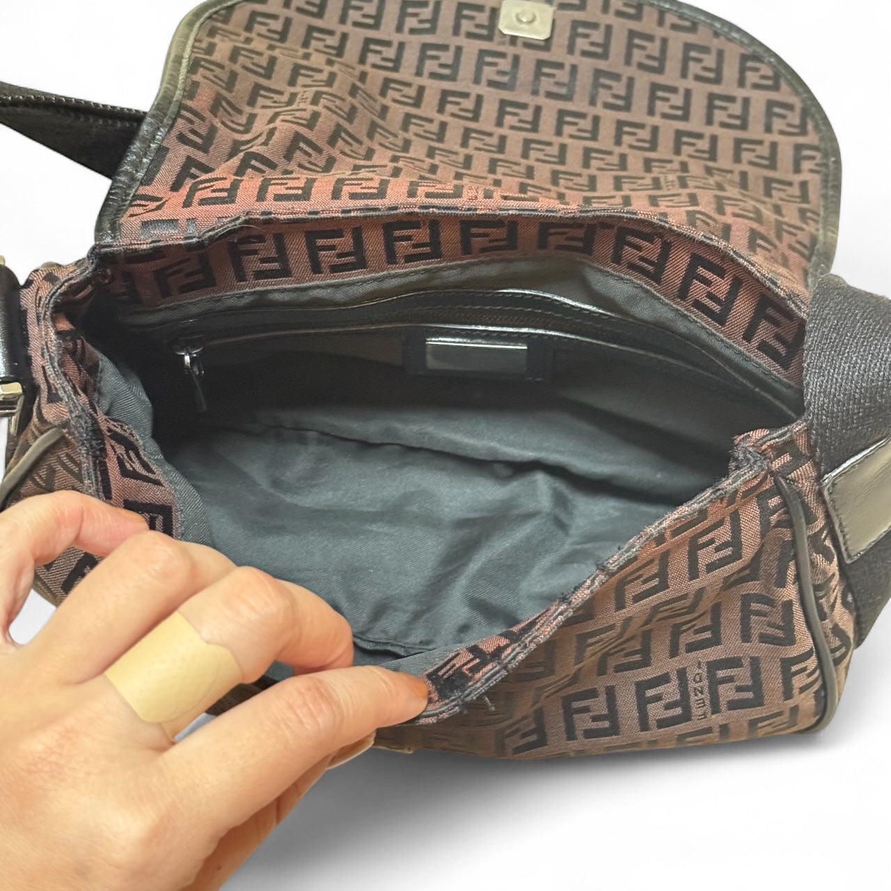 Fendi Zucca Messenger Crossbody Bag – Brown Canvas